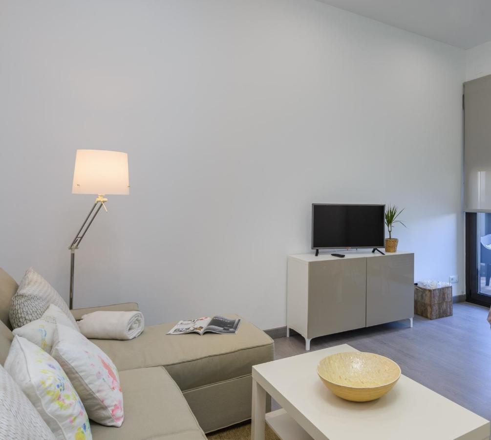 Apartment Lanceata A Revolta